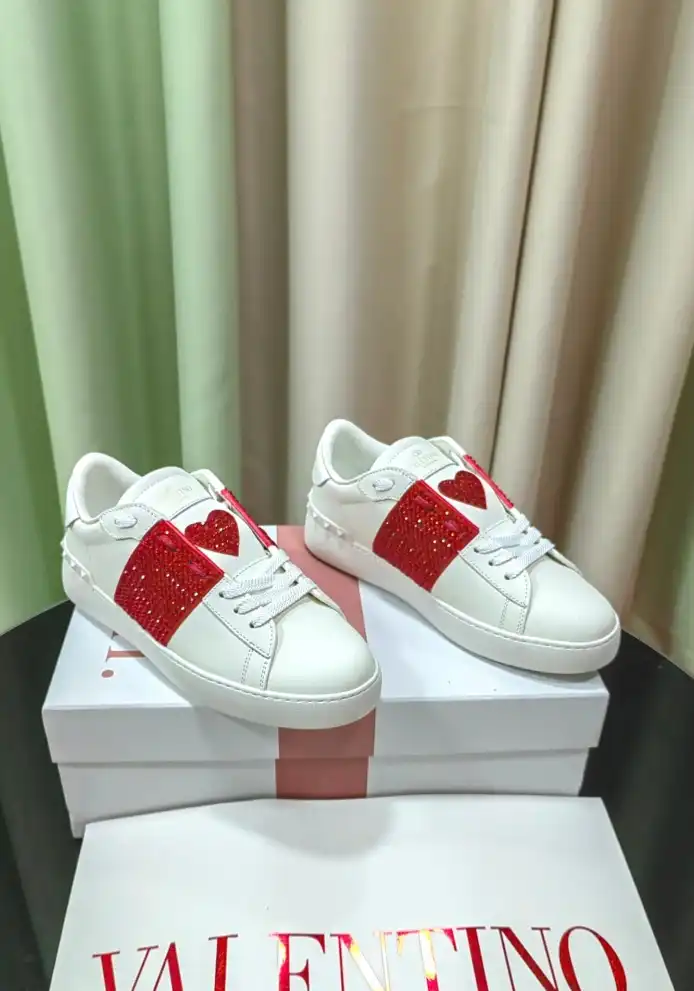 hype Valentino Casual Shoes