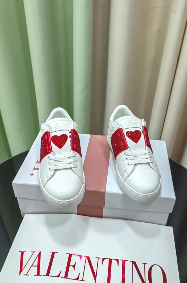 hype Valentino Casual Shoes