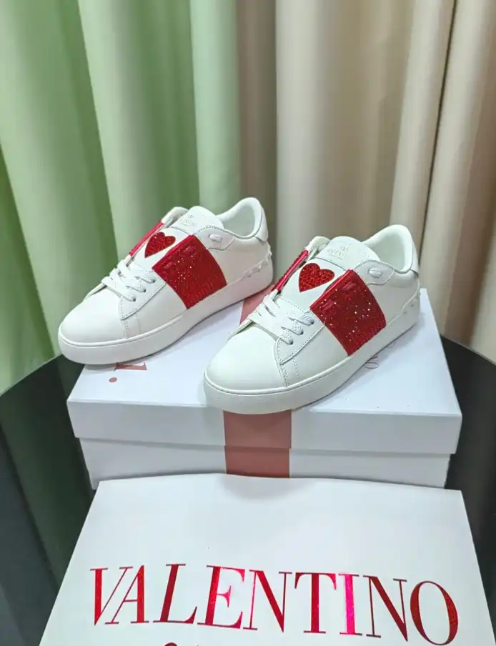 hype Valentino Casual Shoes