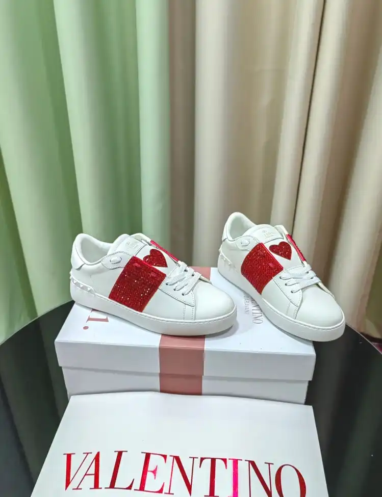 hype Valentino Casual Shoes