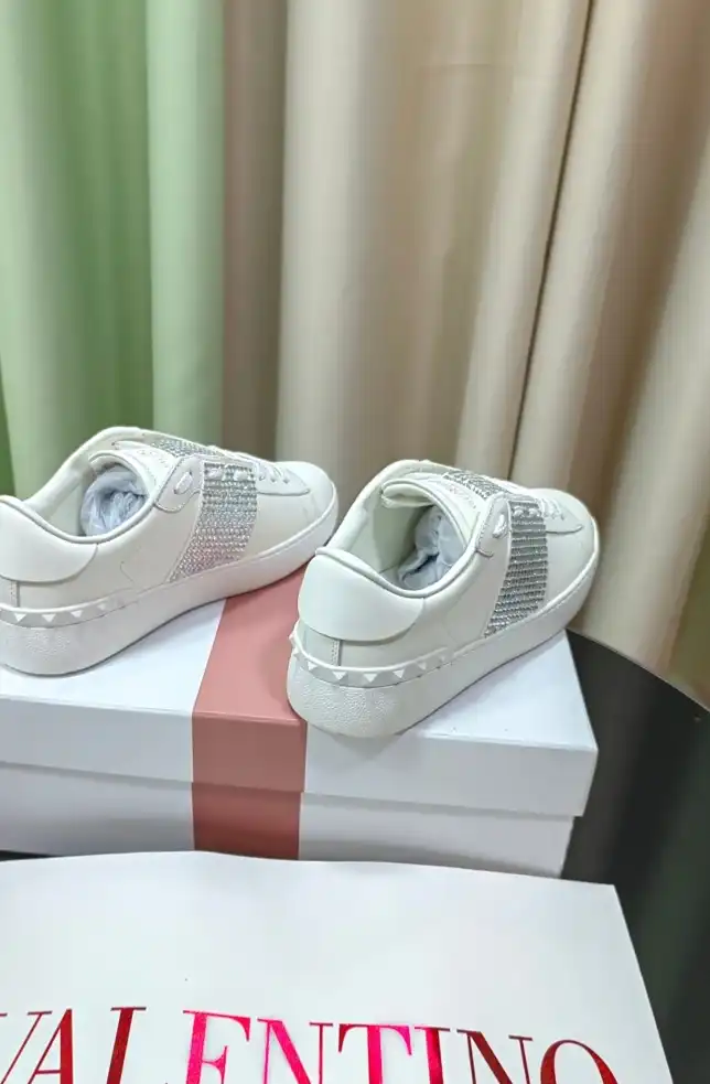 hype Valentino Casual Shoes