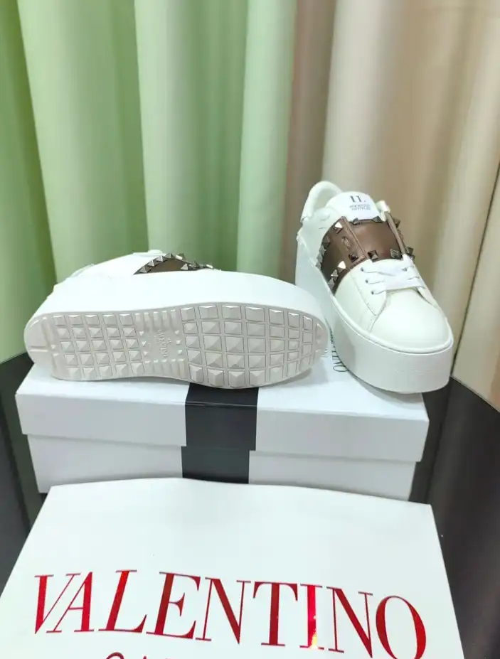 hype Valentino Casual Shoes