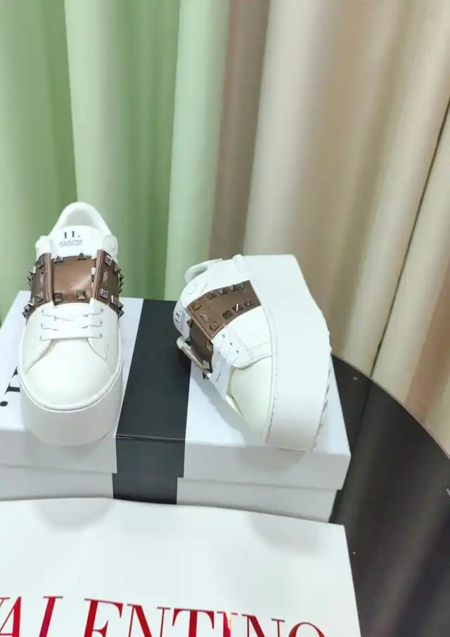 hype Valentino Casual Shoes