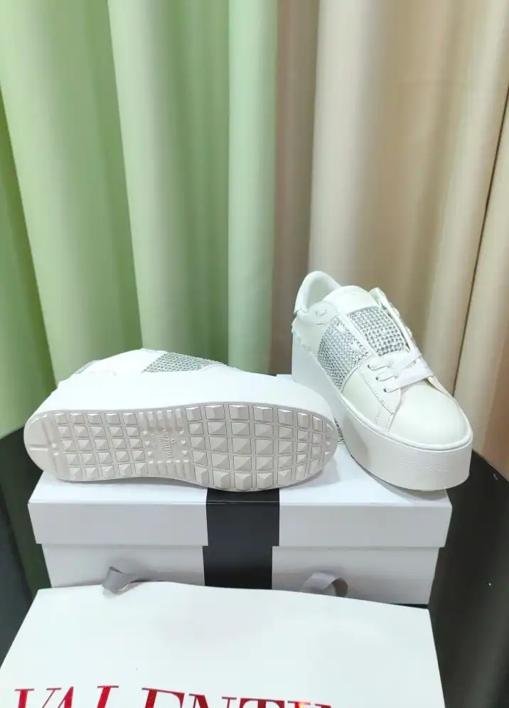 hype Valentino Casual Shoes