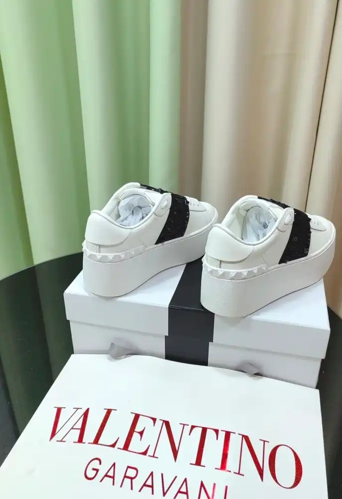 hype Valentino Casual Shoes