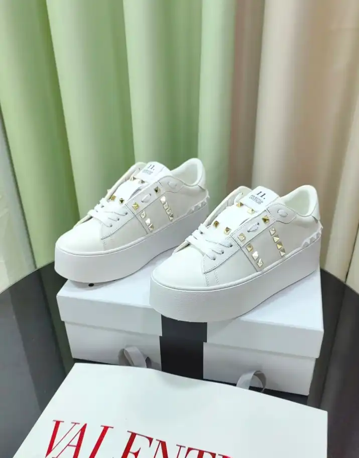 hype Valentino Casual Shoes