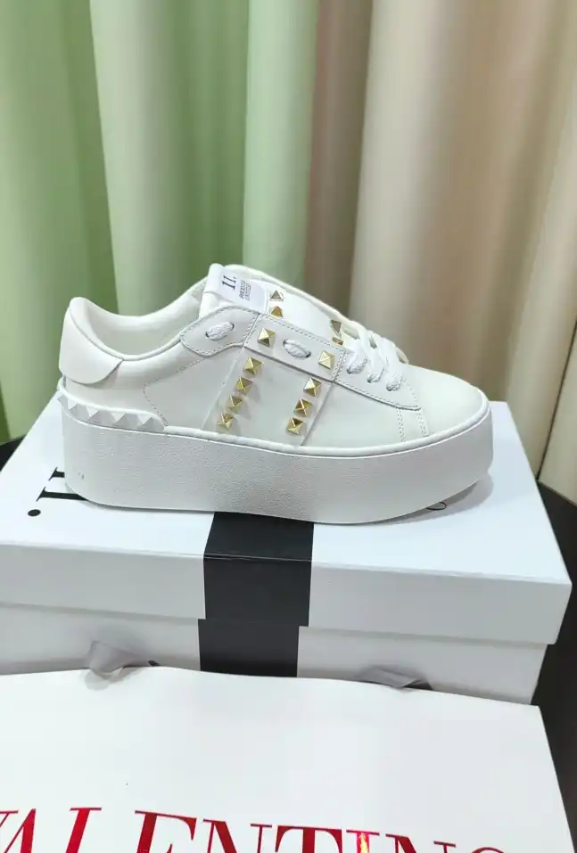 hype Valentino Casual Shoes