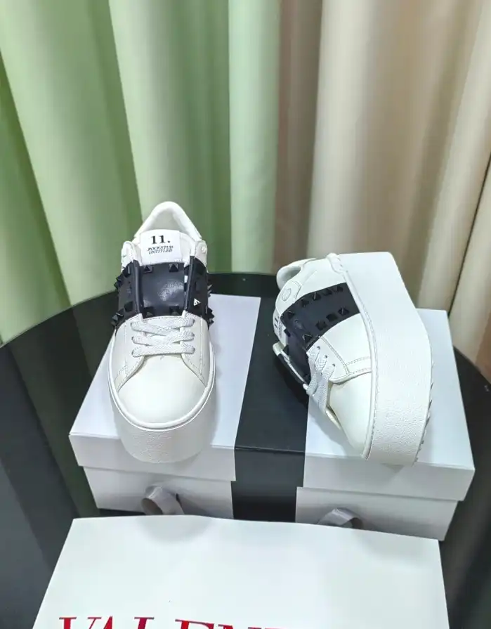 hype Valentino Casual Shoes