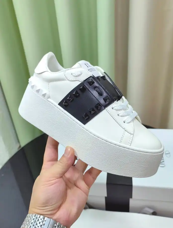 hype Valentino Casual Shoes