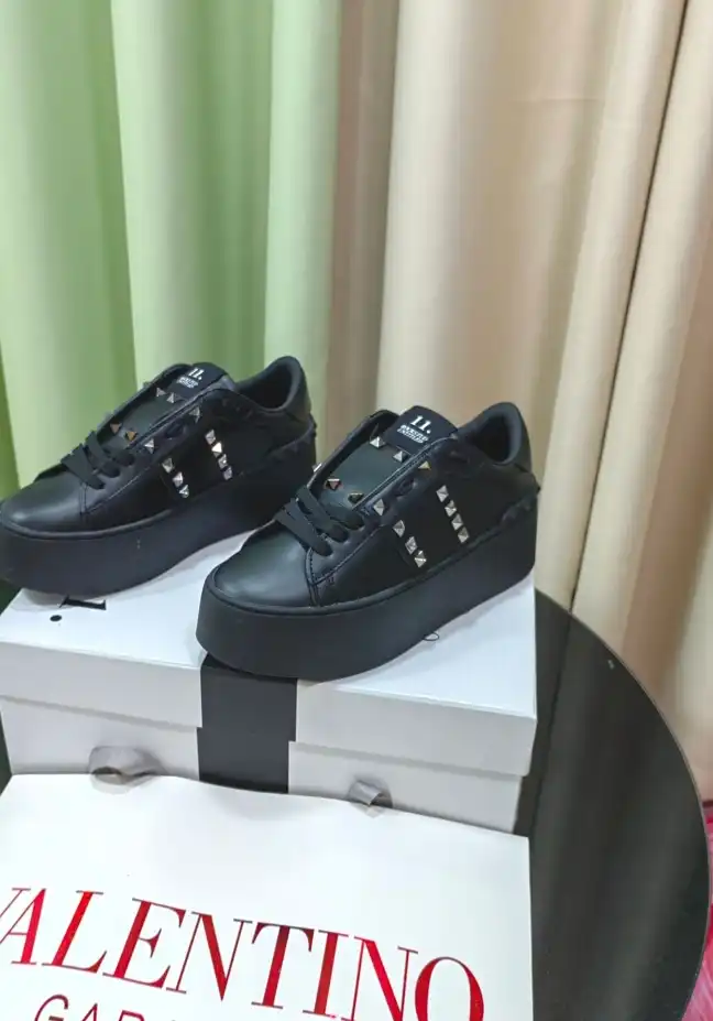 hype Valentino Casual Shoes