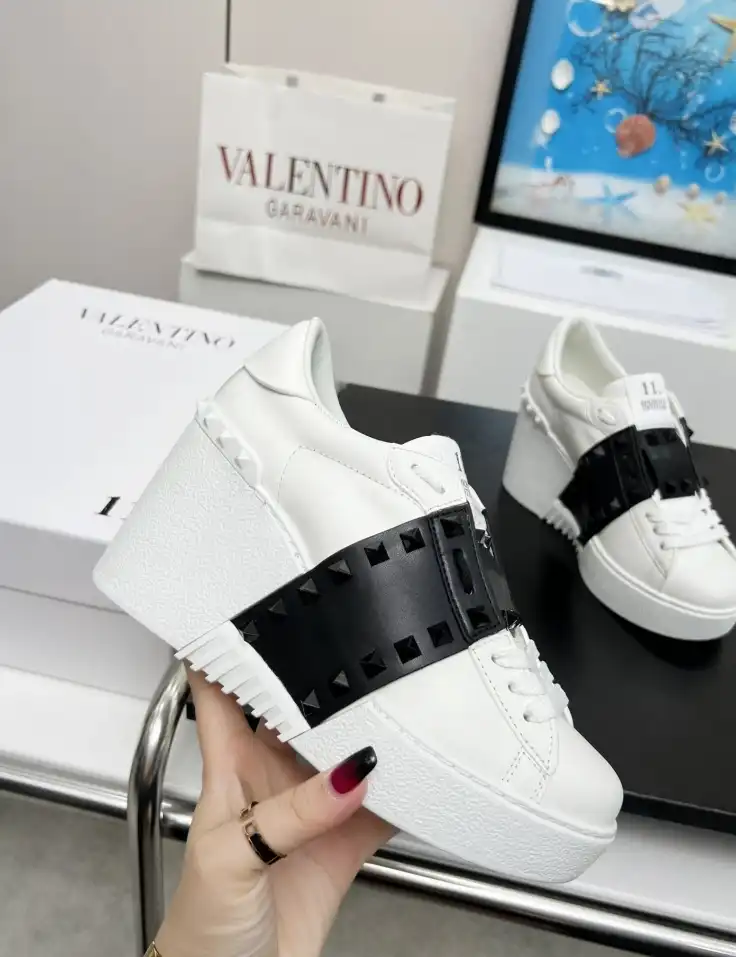 hype Valentino Casual Shoes