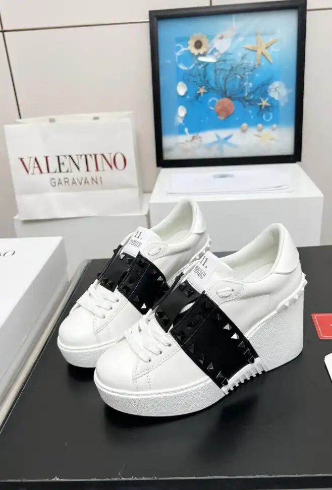 hype Valentino Casual Shoes