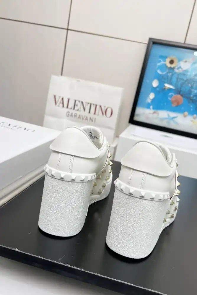 hype Valentino Casual Shoes