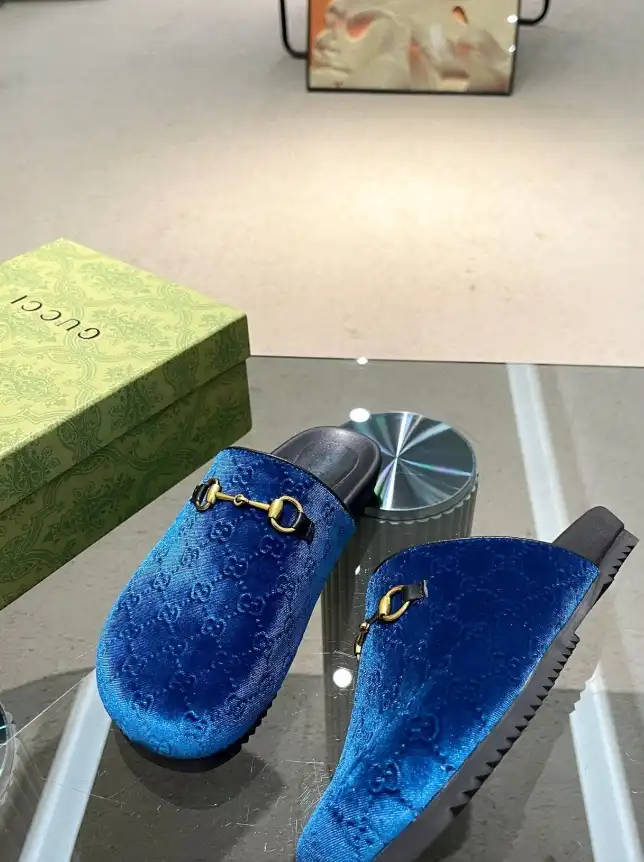 hype Gucci Slippers