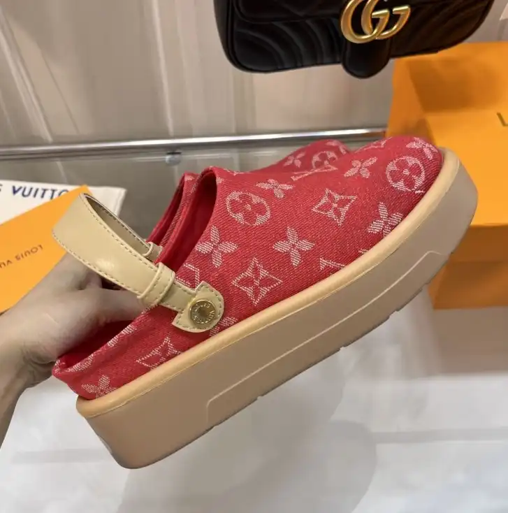 hype LV Slippers