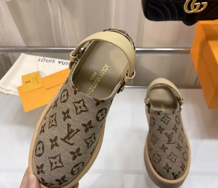 hype LV Slippers