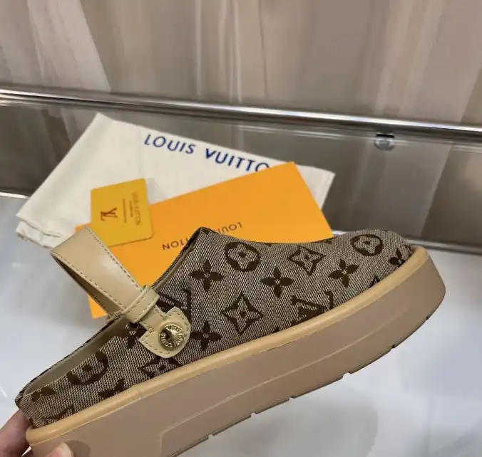 hype LV Slippers