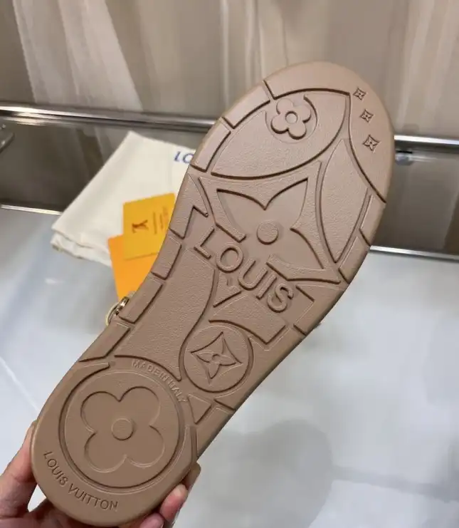 hype LV Slippers