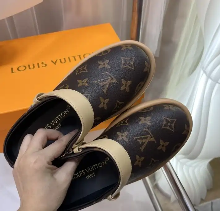 hype LV Slippers