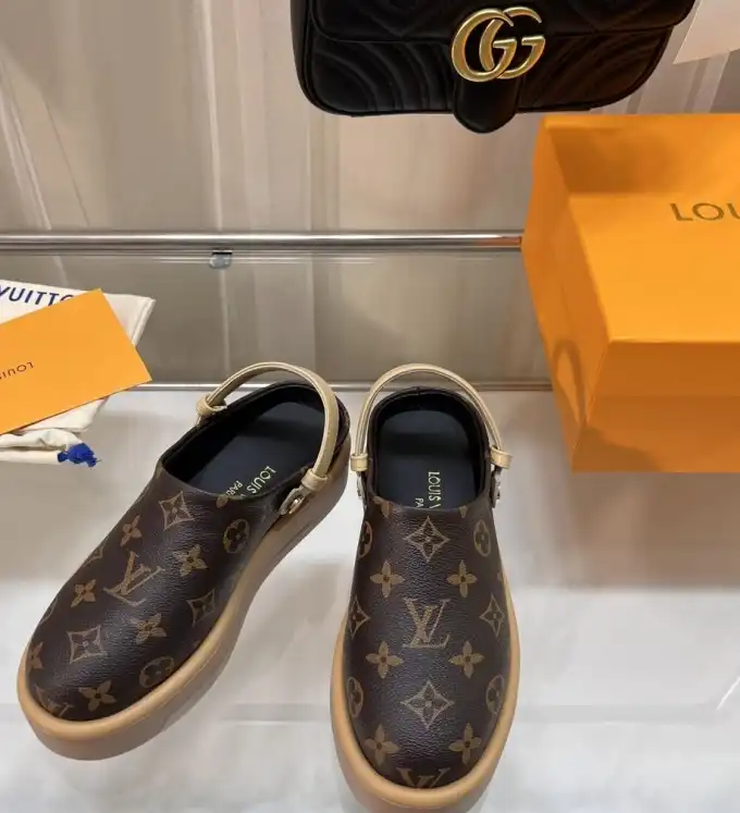 hype LV Slippers