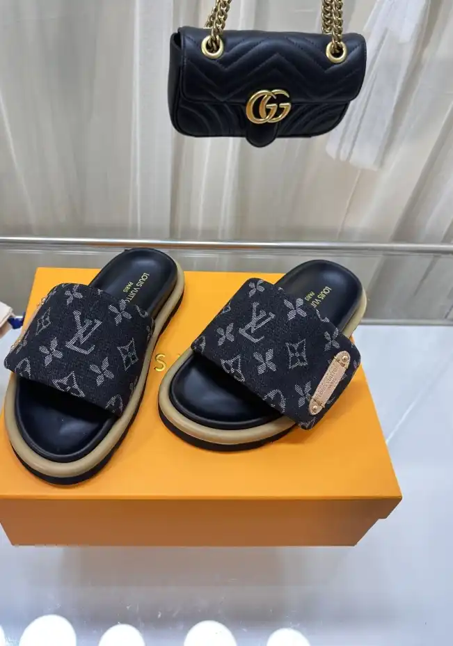 hype LV Slippers