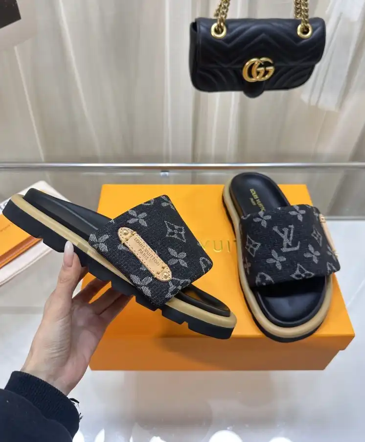 hype LV Slippers