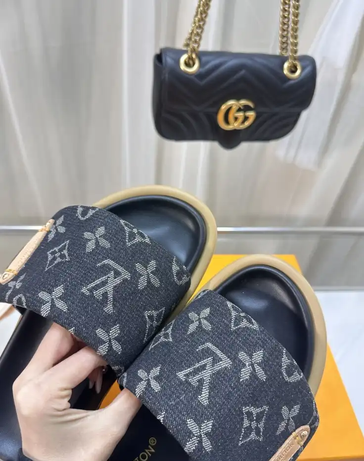 hype LV Slippers