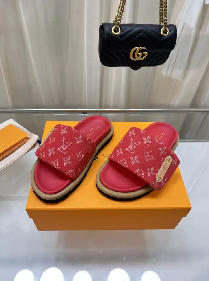 hype LV Slippers