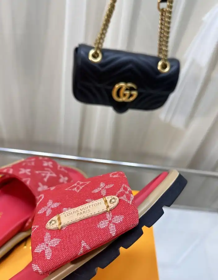 hype LV Slippers