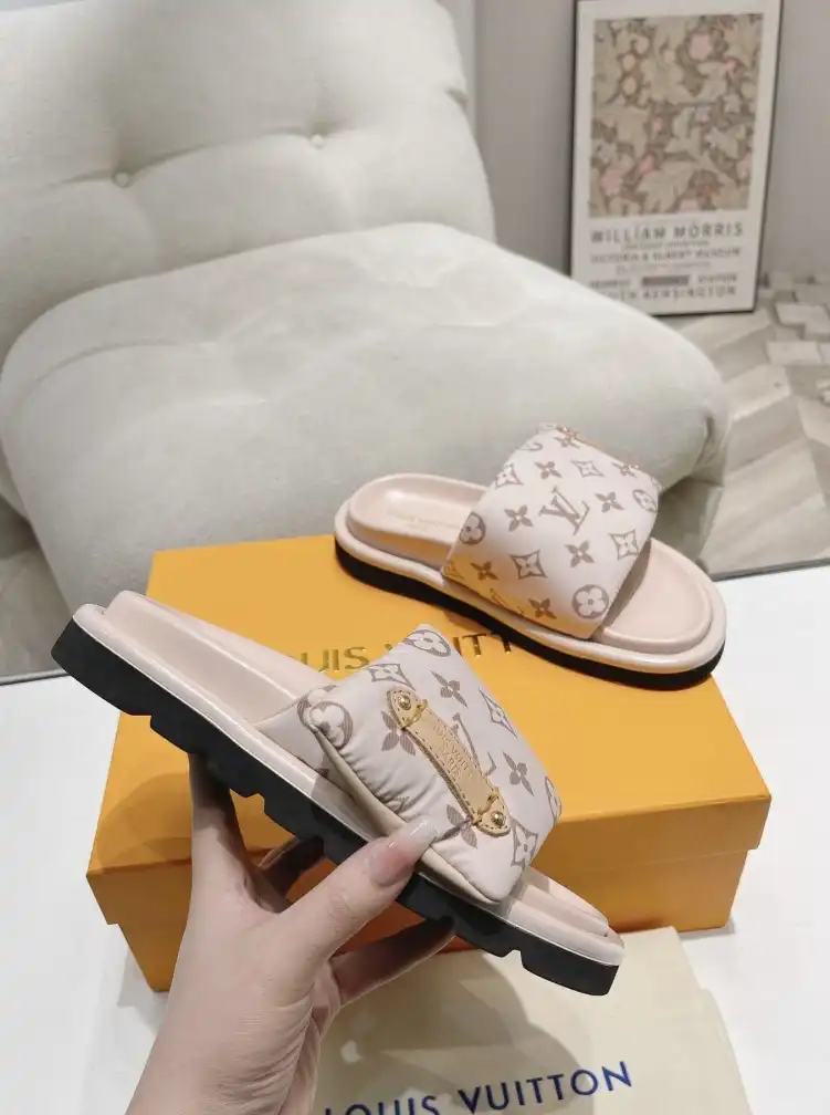 hype LV Slippers