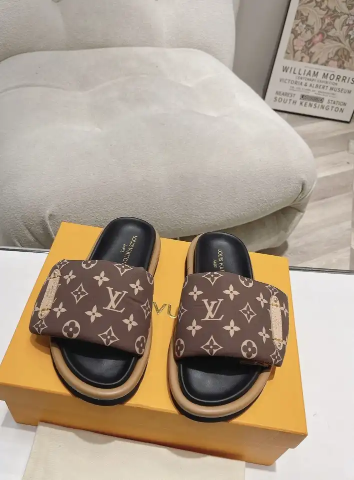 hype LV Slippers