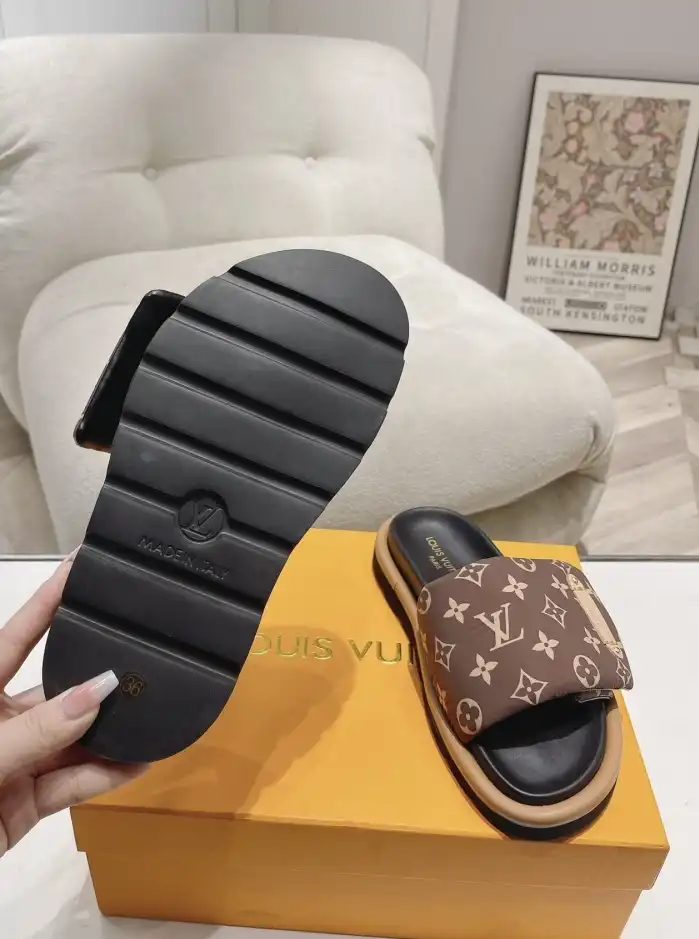 hype LV Slippers