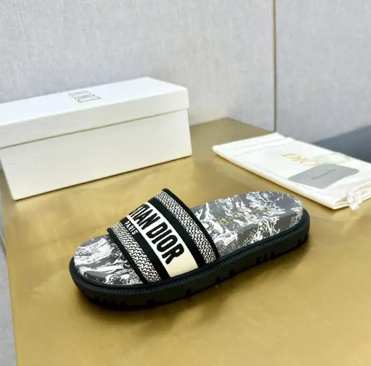 hype Christian Dior Slippers