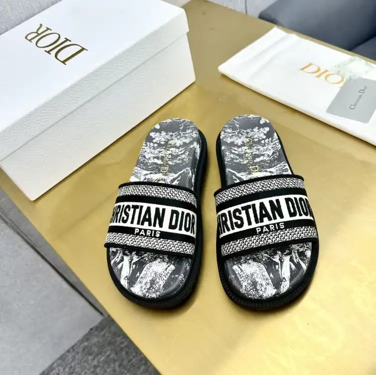 hype Christian Dior Slippers