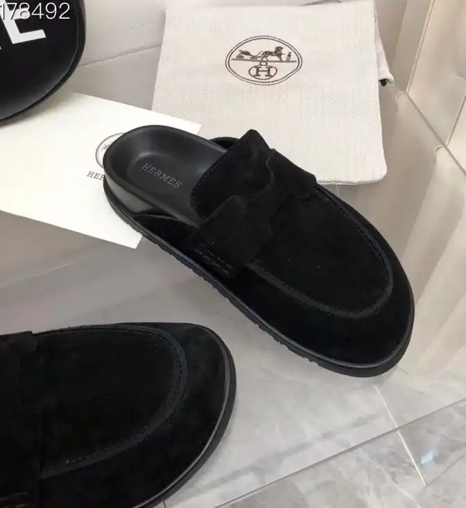 hype Hermes Slippers