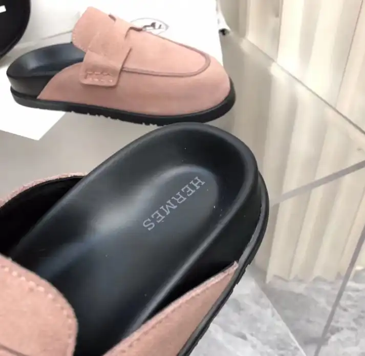 hype Hermes Slippers