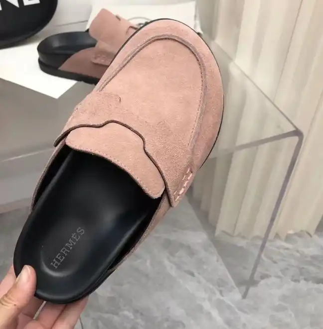 hype Hermes Slippers