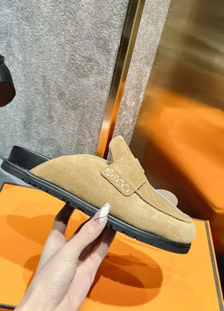 hype Hermes Slippers