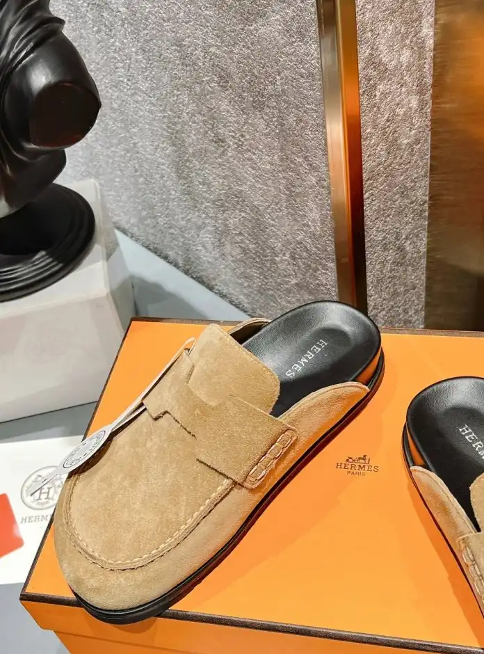 hype Hermes Slippers