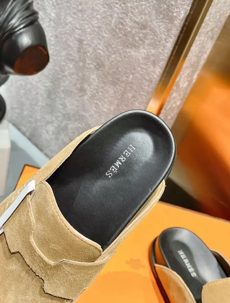 hype Hermes Slippers