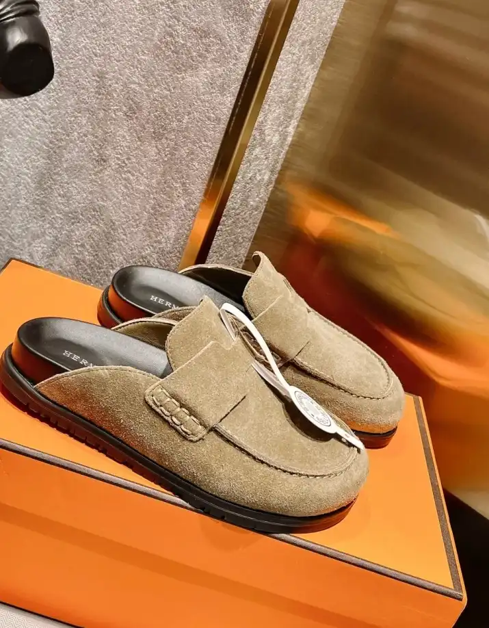 hype Hermes Slippers