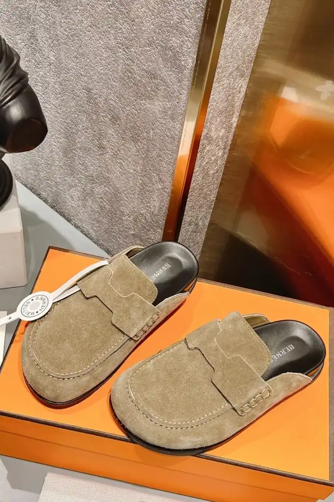 hype Hermes Slippers