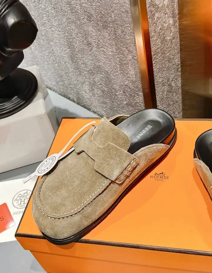 hype Hermes Slippers