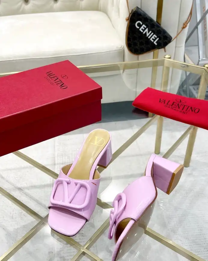 hype Valentino High Heels