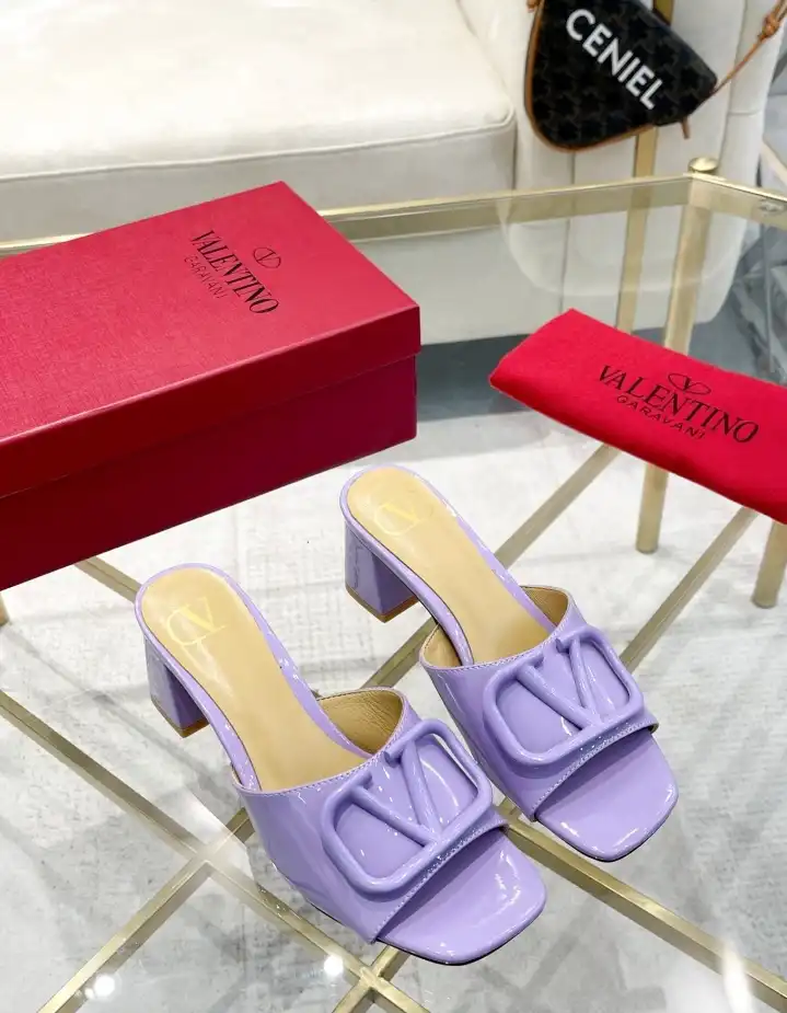 hype Valentino High Heels