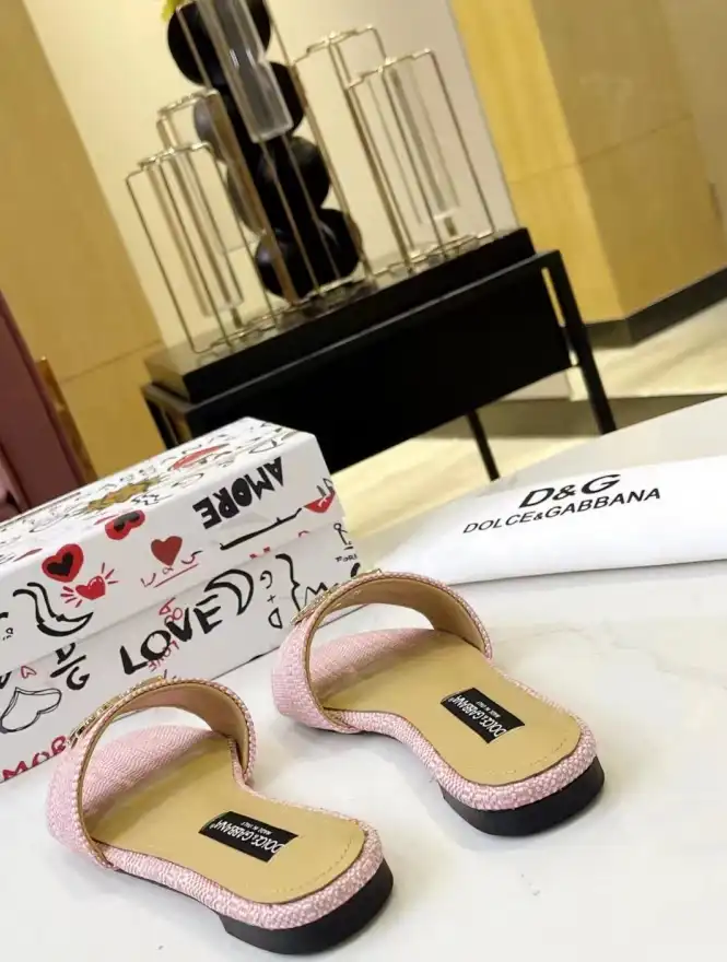 hype Dolce & Gabbana Slippers