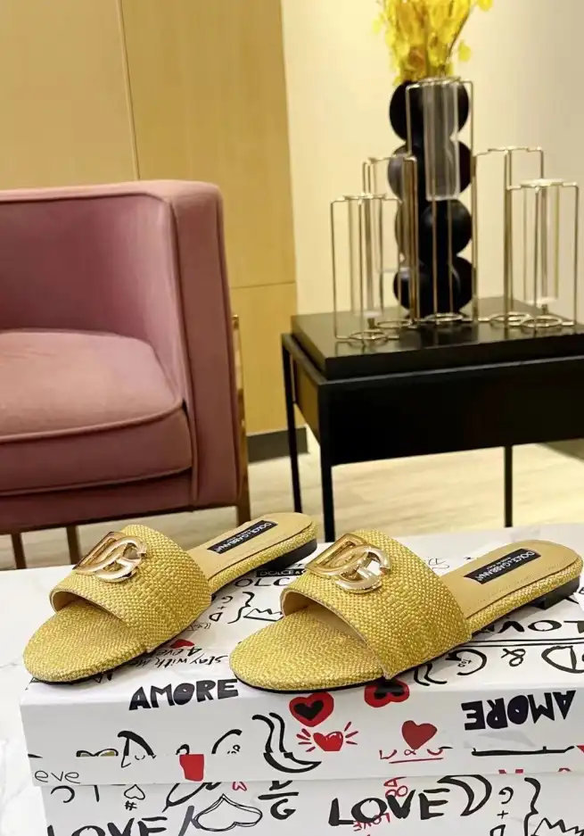 hype Dolce & Gabbana Slippers