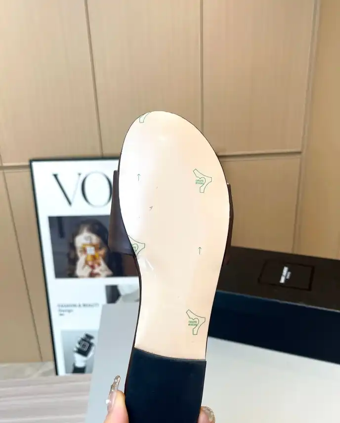 hype YSL Slippers