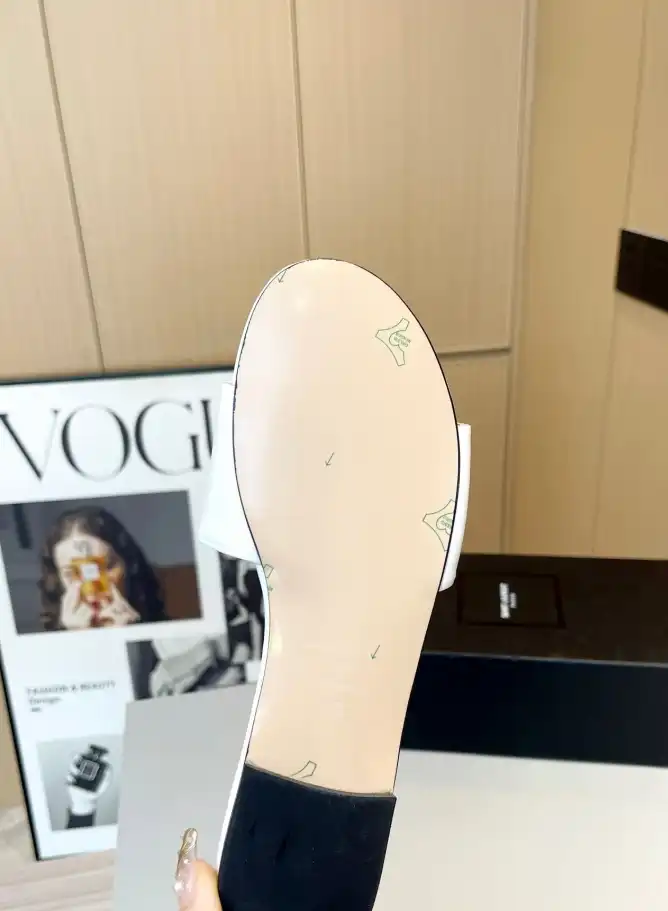 hype YSL Slippers