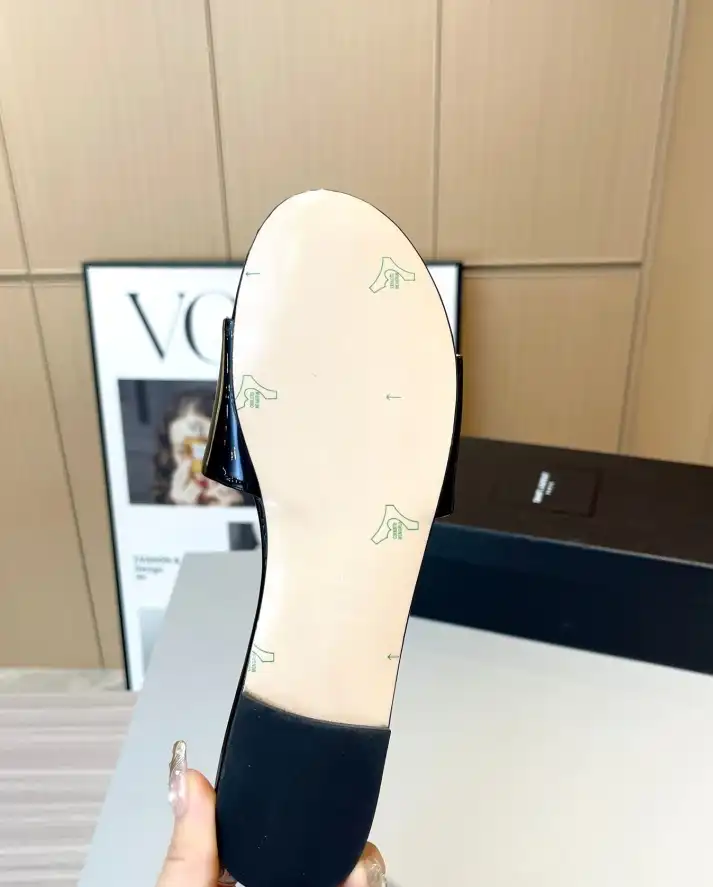 hype YSL Slippers